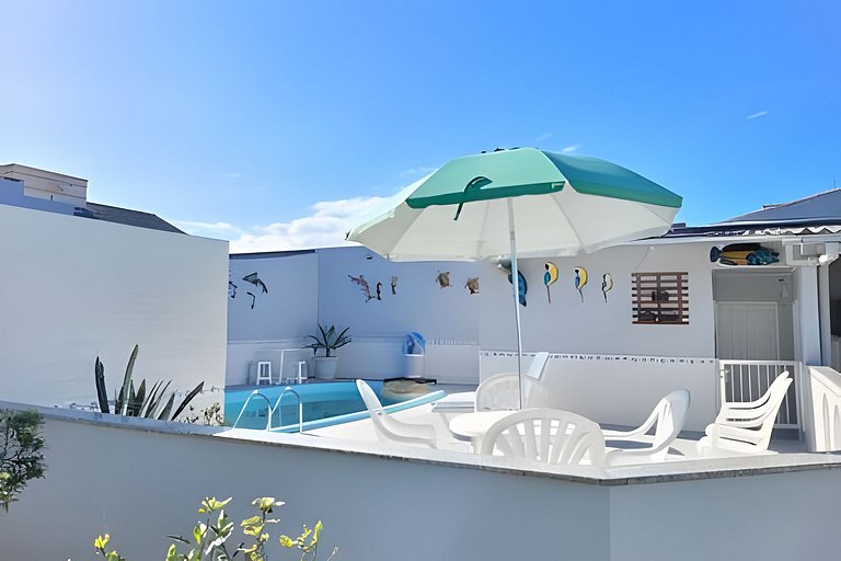 Apto Térreo no centro de Garopaba