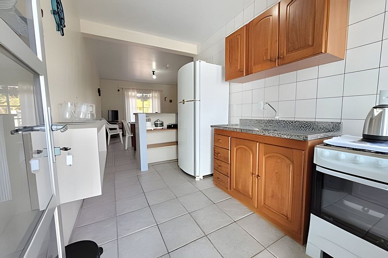 Apto Térreo no centro de Garopaba