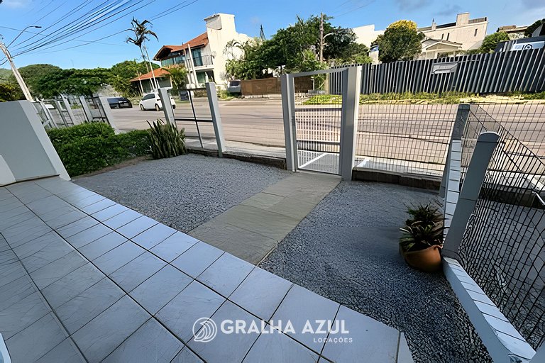 Apto Térreo no centro de Garopaba 1