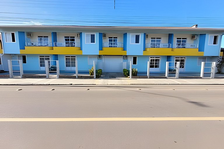 Apto Superior no centro de Garopaba