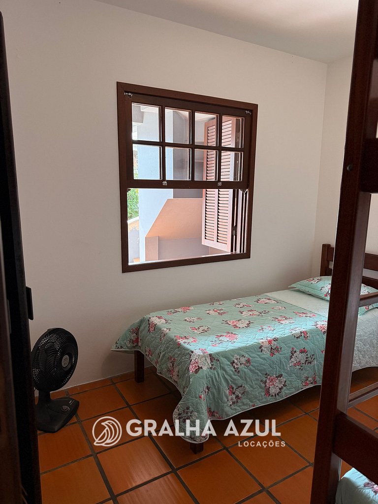 Apartamento de 02 quartos no centro de Garopaba!