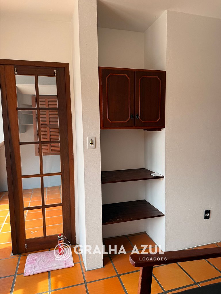 Apartamento de 02 quartos no centro de Garopaba!