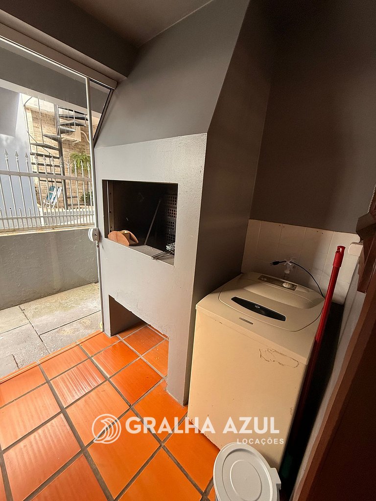 Apartamento de 02 quartos no centro de Garopaba!