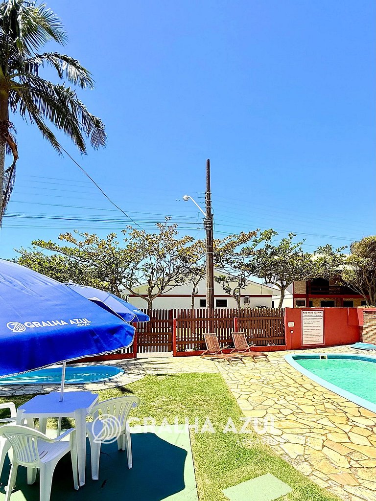 Casa à beira mar na Praia da Villa